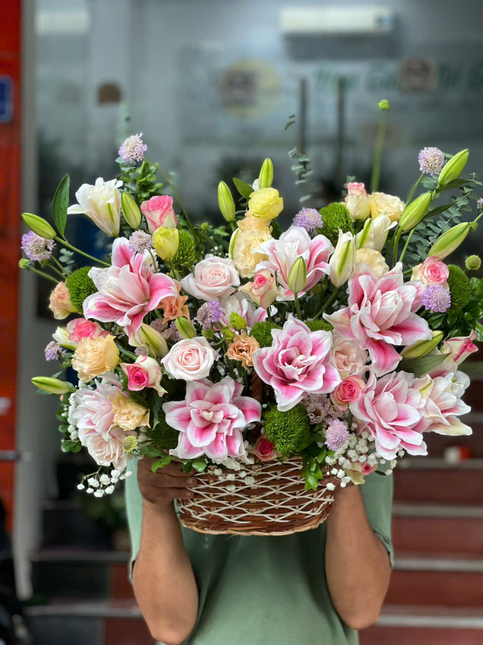 Lẵng hoa ly kép hồng