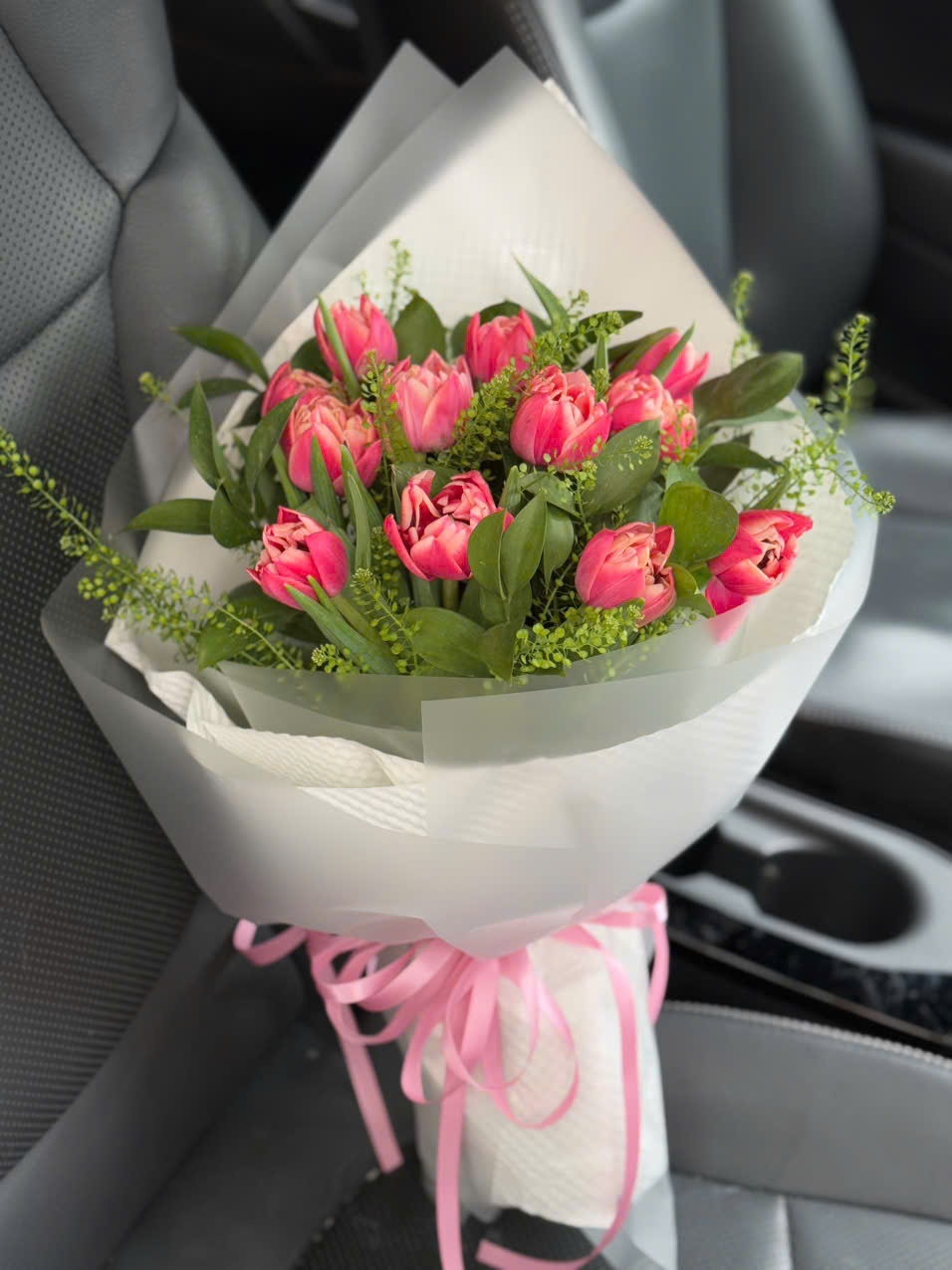 Bó 12 hoa tulip kép