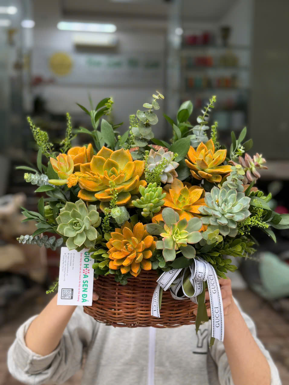 Giỏ sen đá tone cam