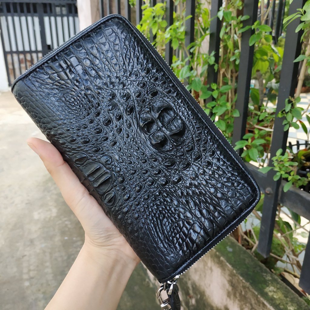 Bóp cầm tay nam da cá sấu 2 dây kéo size lớn 22*12 cm Bóp Cầm Tay Nam Da Cá Sấu 2 Dây Kéo Size Lớn 22*12 Cm