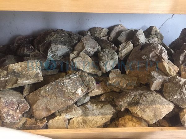 ĐÁ VẠN NIÊN THẠCH