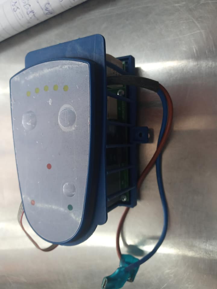 Bo mạch điện tử bình nước nóng Ariston