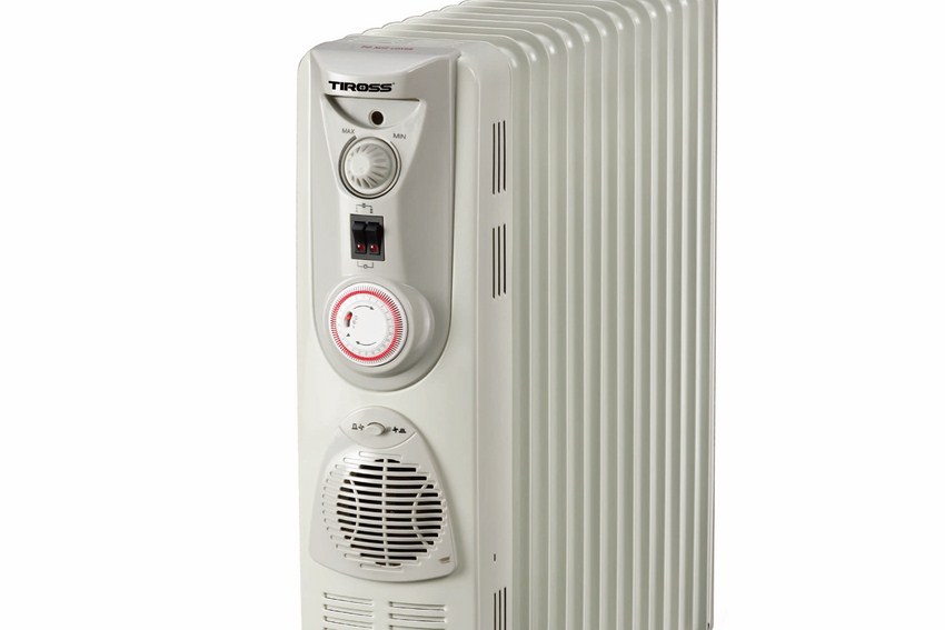 Máy sưởi dầu TIROSS TS-926 - 13 thanh, có hẹn giờ, quạt gió