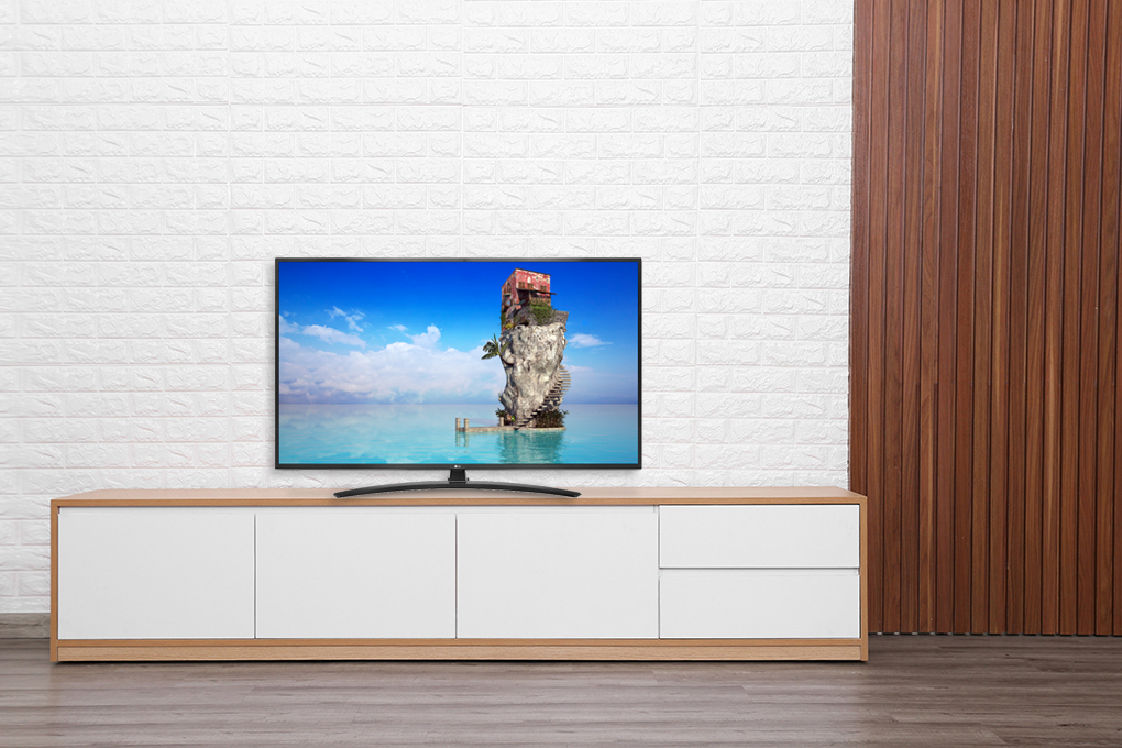 Smart Tivi LG 4K 55 inch 55UM7400PTA Mẫu 2019
