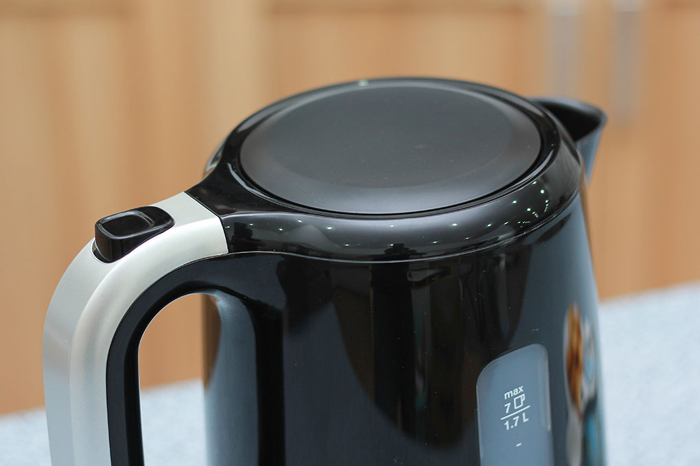 Ấm Đun Nước Electrolux EEK3505 - 1,7L