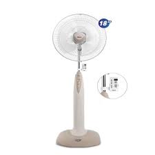 Quạt cây Hatari thái lan HF-P18R1 có điều khiển