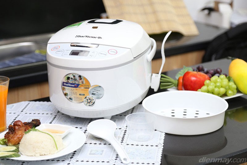 Nồi cơm điện tử Bluestone RCB-5925W 1.8 lít