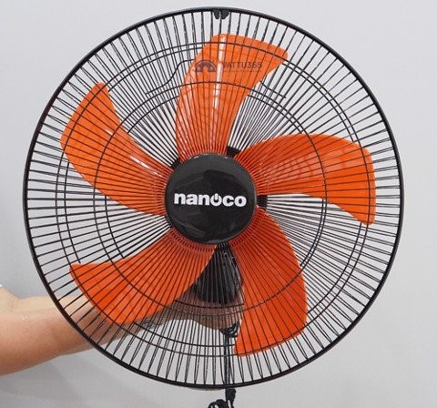 Quạt treo tường Nanoco NWF1606 (Màu đen cam)