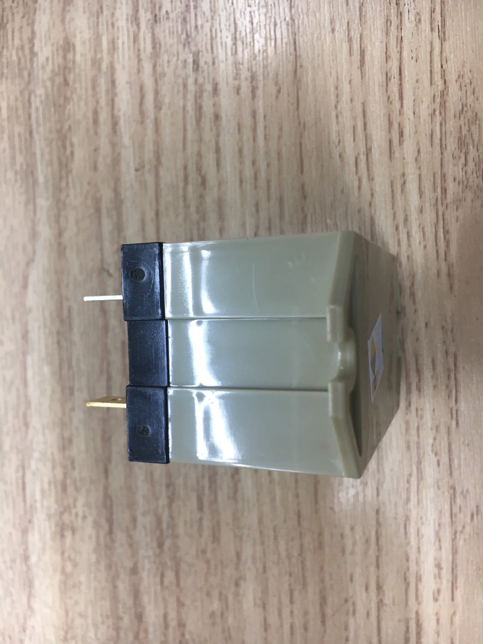 Khởi động từ G7L-2A-TUBJ 220V/240V - 25A BẢO  Hành 1 NĂM