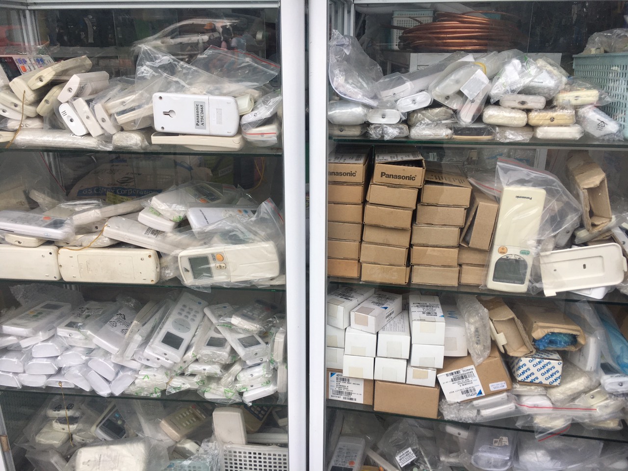 Điều khiển điều hòa giá rẻ, giao hàng