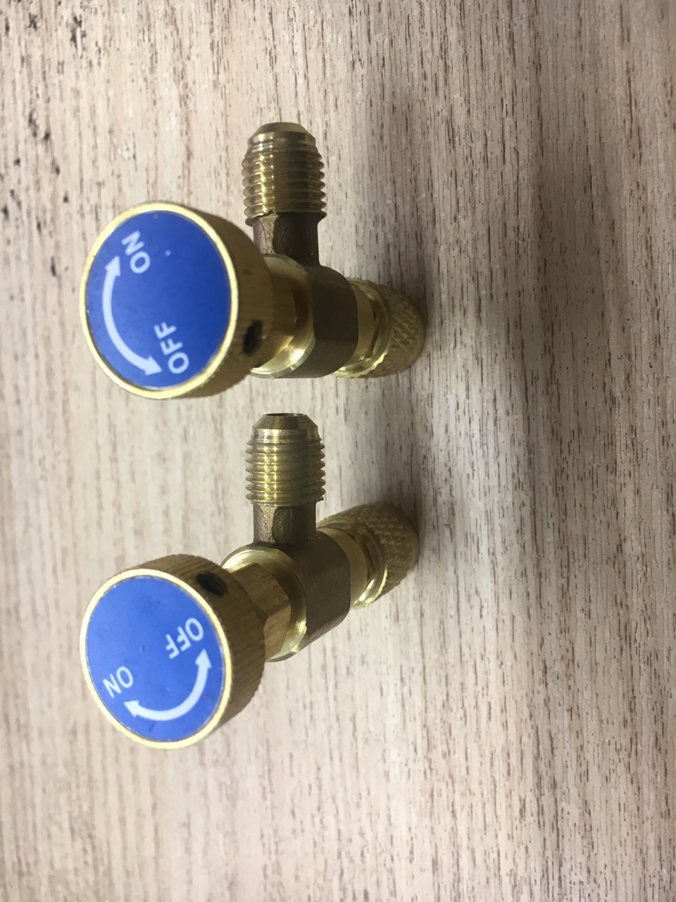 Van chống bỏng nạp gas điều hoà R22