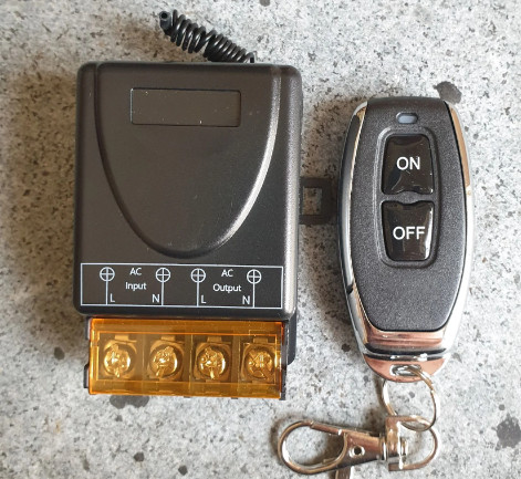 Công tắc điều khiển từ xa cho máy bơm nước, máy rửa xe 100m/3000w/220v