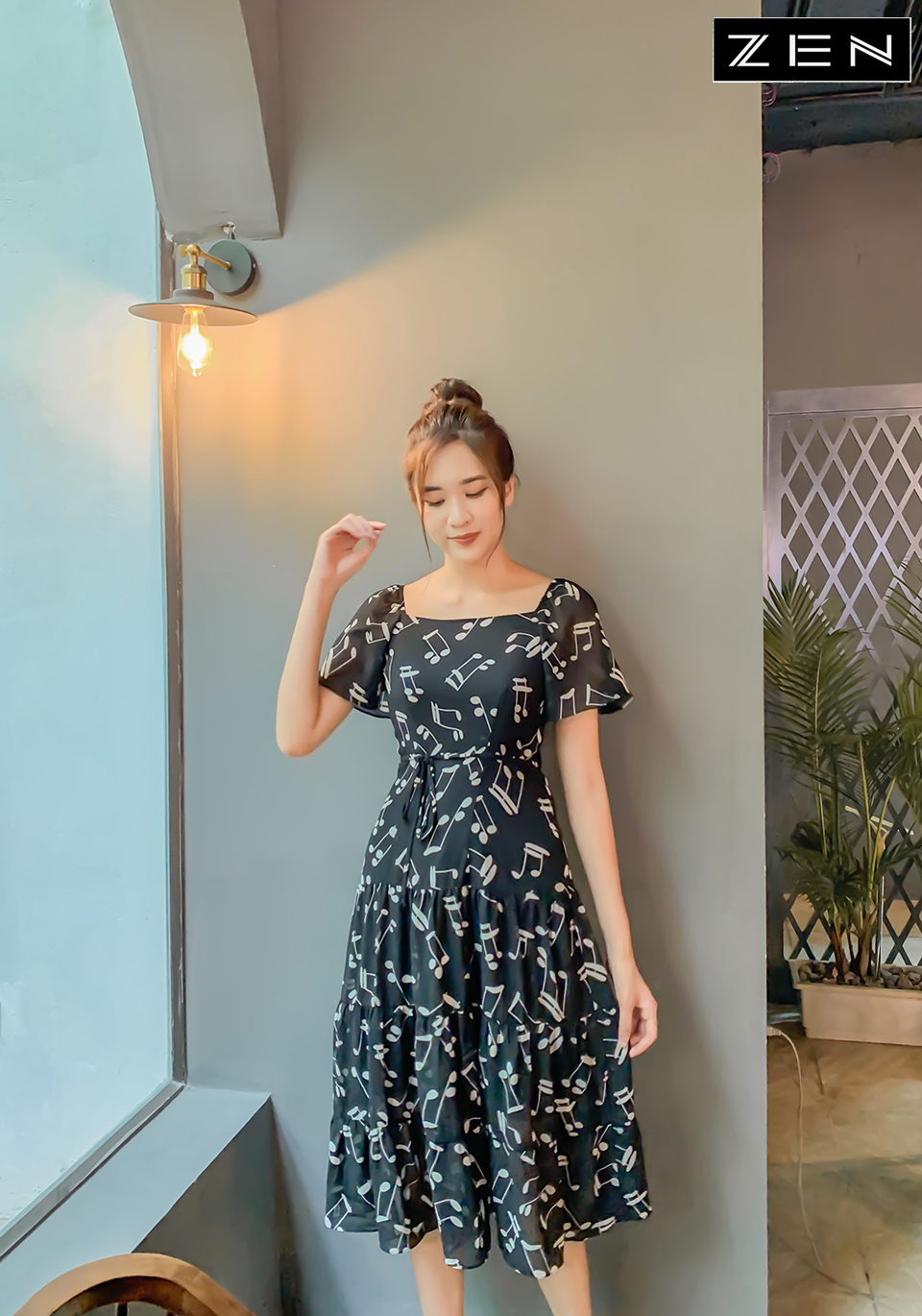 DG 21/V013/01/VÁY VOAN XÒE, TRỄ VAI, CHỮ V NÂU Zen Fashion