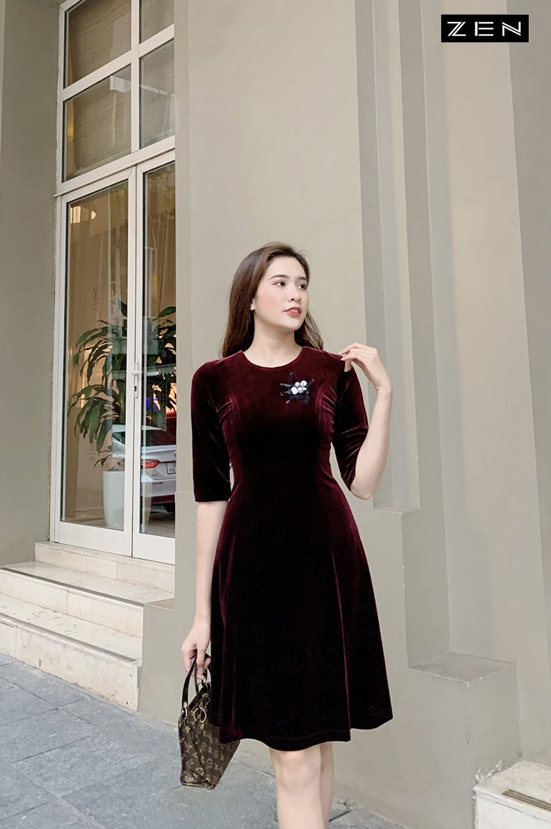 Đầm xòe nhung đỏ đun cổ V nơ cổ 315524781 - Thời Trang Công Sở Yoshino