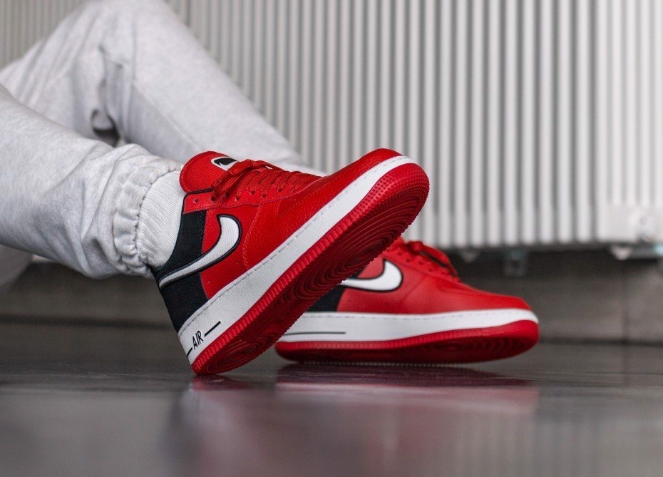 Nike Air Force 1 '07 LV8 1 Mystic Red/White-Black - AO2439-600