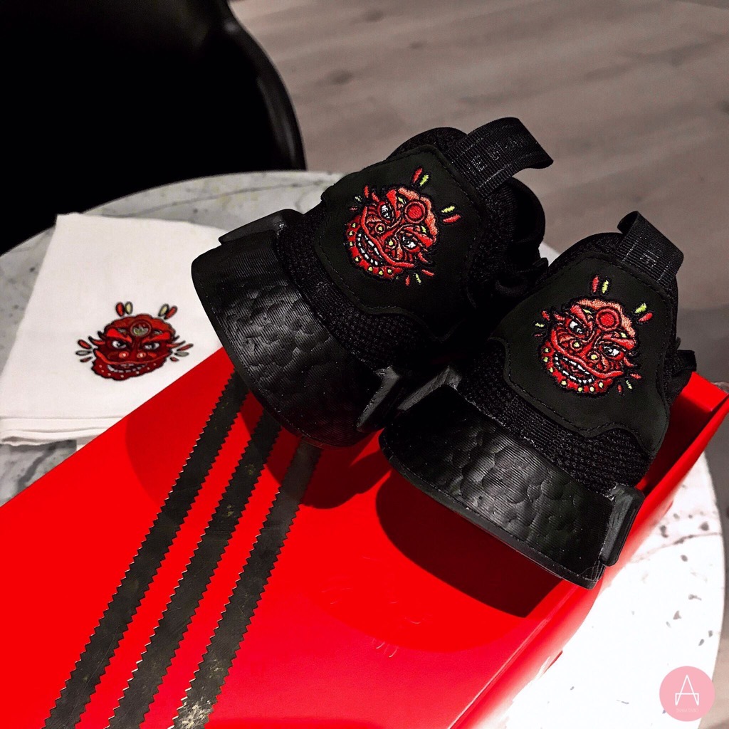 G27576 M ADIDAS NMD R1 CNY 2019 BLACK RED