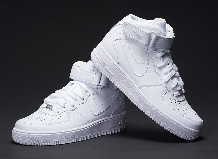 Аир форсы outlet nike. Nike Air Force 1. Nike Nike Air Force. Кроссовки Nike Air Force 1 af1. Nike Air Force 1 высокие.