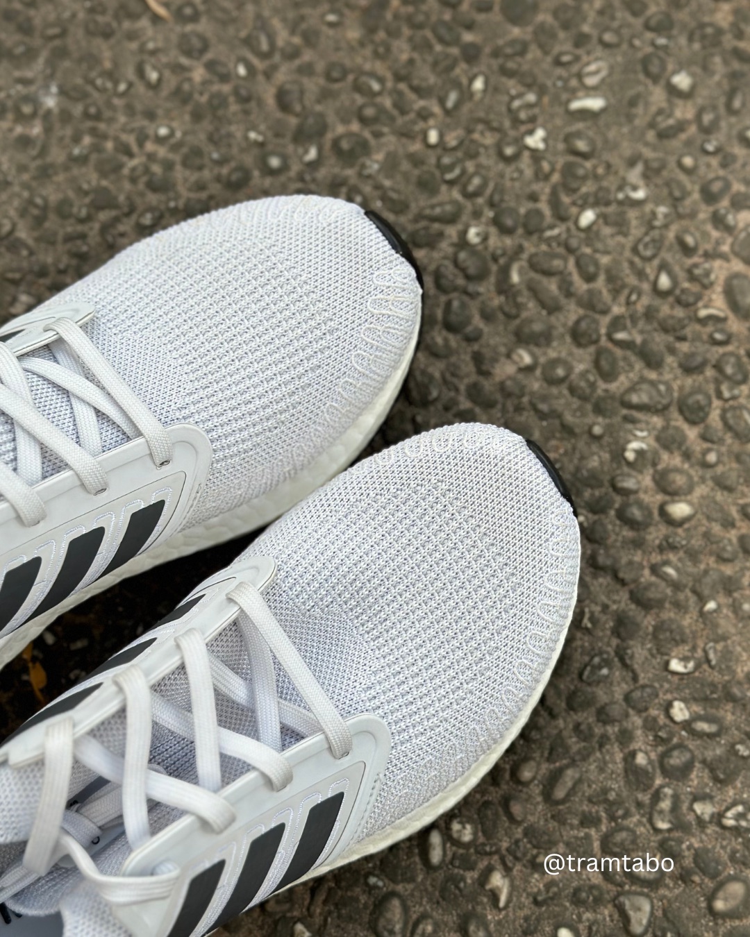 EG0694 M ADIDAS ULTRABOOST 20 DASH GREY Tr m Tabo