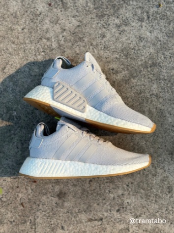 Nmd r2 grey top white gum