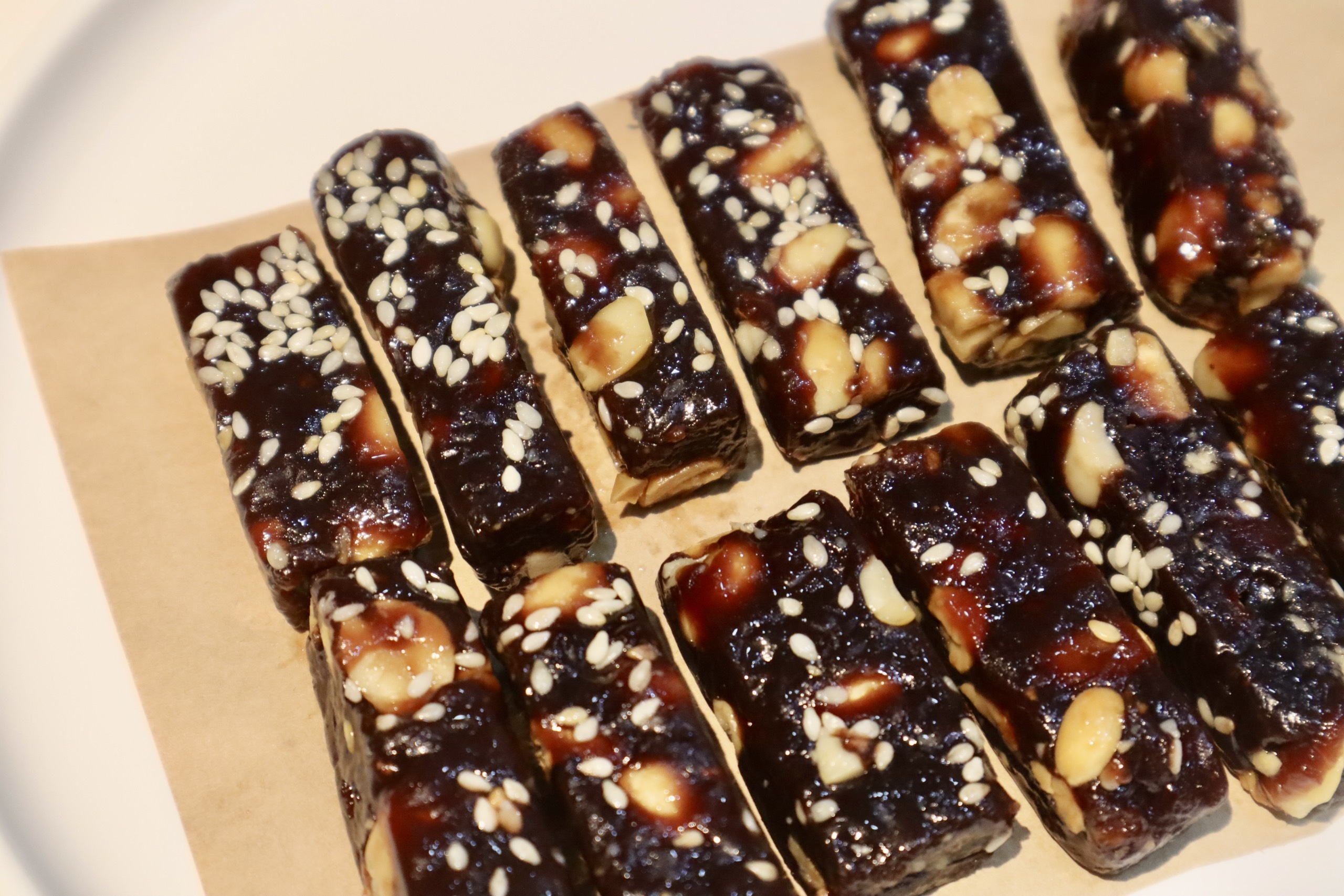 Vận Chuyển Kẹo Chuối Đi Hong Kong Nhanh Chóng Vận Chuyển Kẹo Chuối Đi Hong Kong Nhanh Chóng