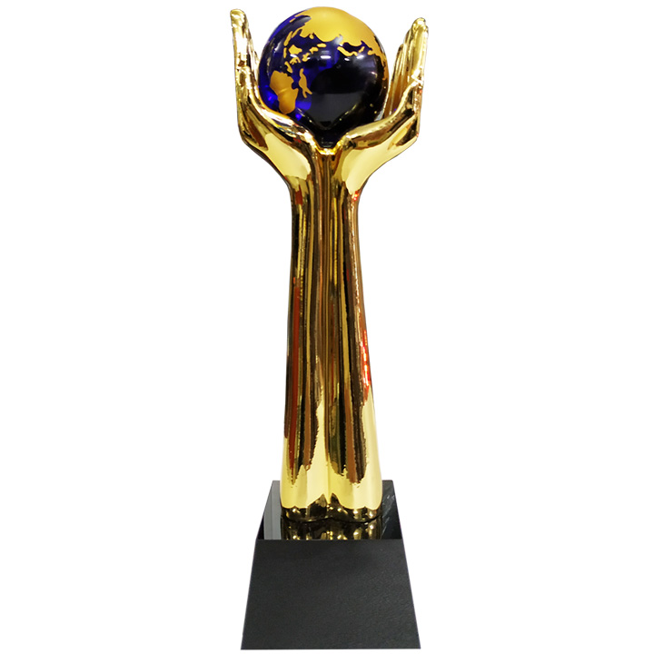 Cúp đôi tay Atlas