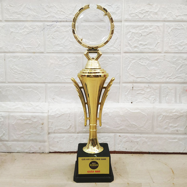 Cúp nhựa giá rẻ 8002