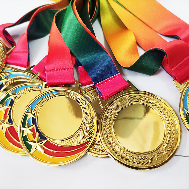 Huy chương sao dây 7 màu