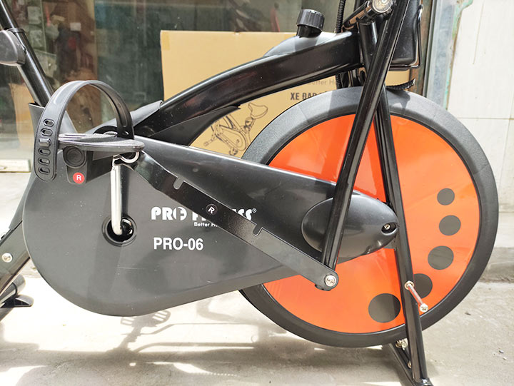 Xe đạp tập Pro fitness Pro-06