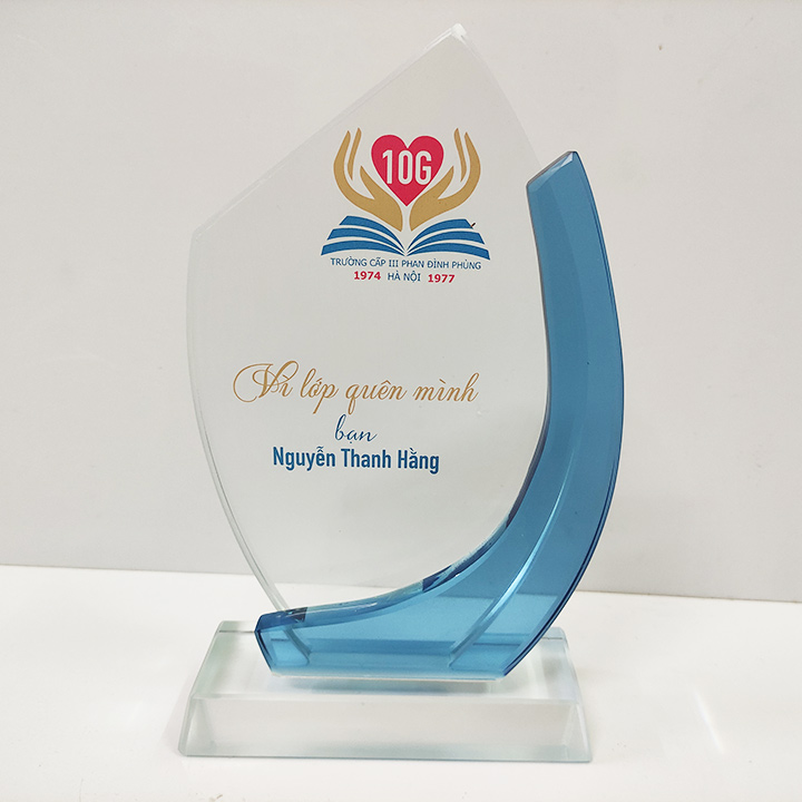 Kỷ niệm chương pha lê cánh sen