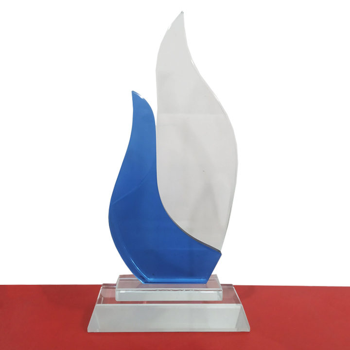 Kỷ niệm chương pha lê ngọn lửa xanh