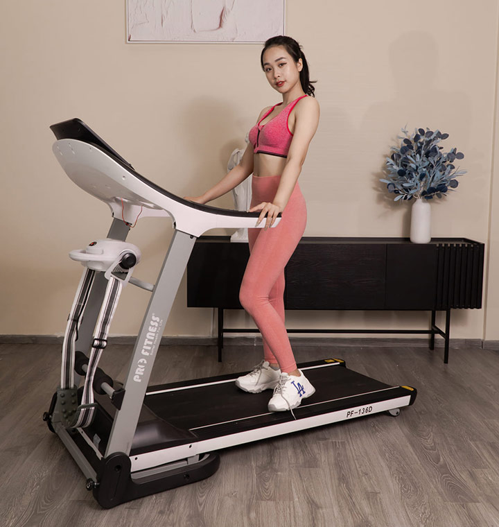 Máy chạy bộ điện Pro Fitness PF-136D