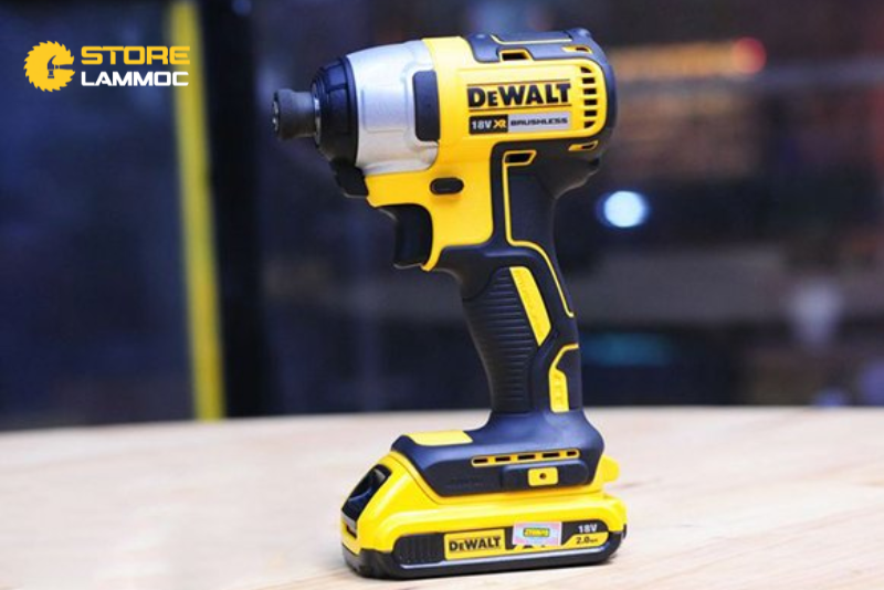 10 Lý Do Bạn Nên Chọn Bộ Dewalt DCK200ME2GT