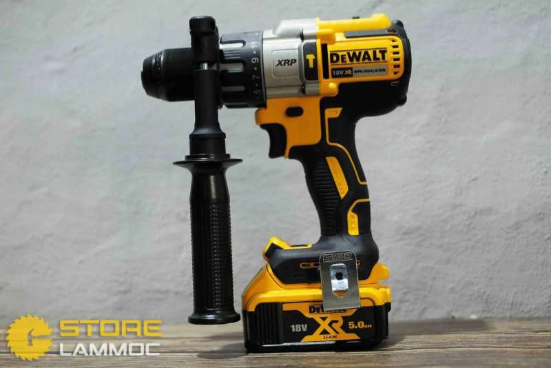 Vệ sinh và bảo dưỡng máy khoan pin Dewalt DCD996