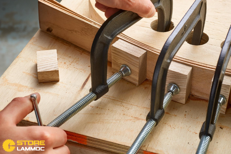 Cảo chữ C nào tốt nhất: Đánh giá toàn diện và so sánh các thương hiệu