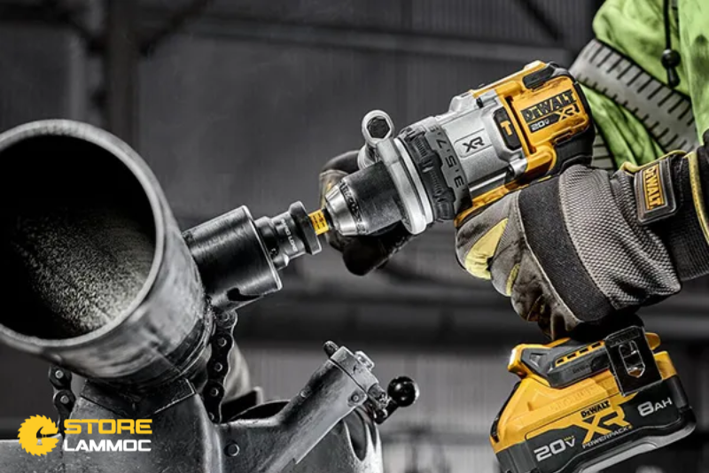 Khám Phá DeWALT DCD1007: Đỉnh Cao Mới Trong Thế Giới Khoan