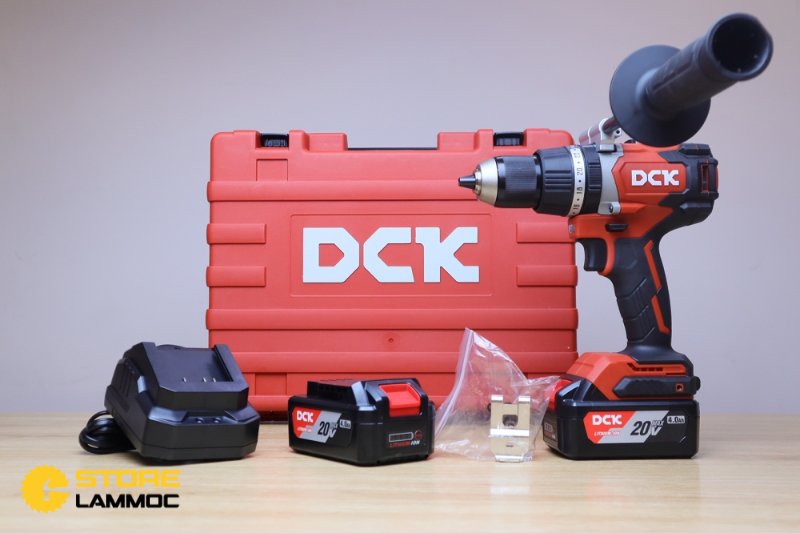 Khám Phá Máy Khoan Pin DCK: Lựa Chọn Hoàn Hảo Cho Công Việc