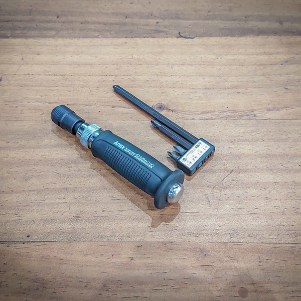 Đánh giá Bộ tô vít đóng 4 chi tiết No.1903-S Anex