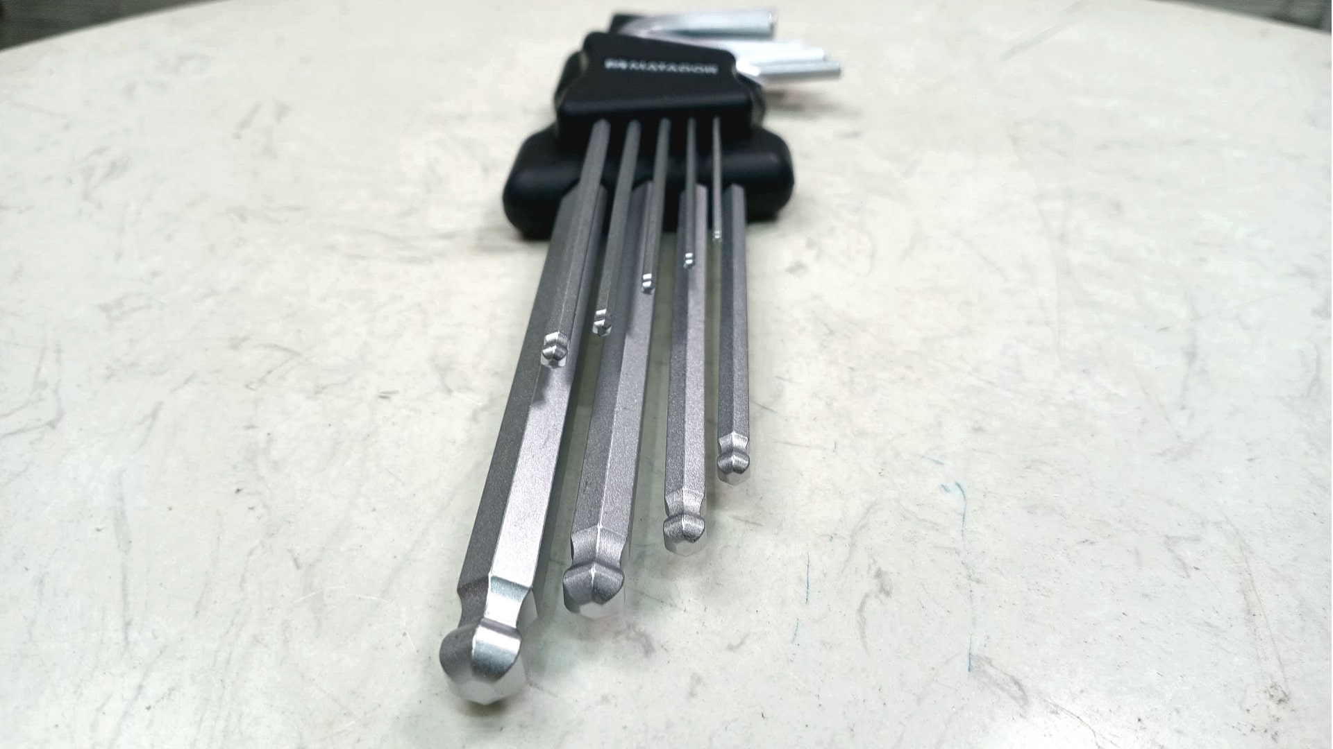 Bộ lục giác đầu bi, bộ 9 cái, 1.5-10.0mm Matador 04429091
