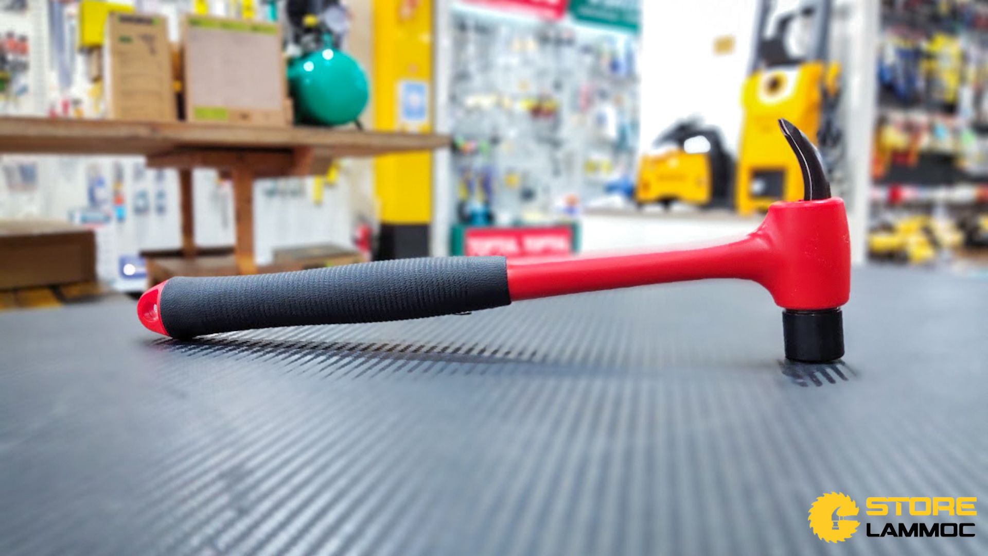 Búa đóng đinh của Nhật cán sắt bọc nhựa Anex NO.9005