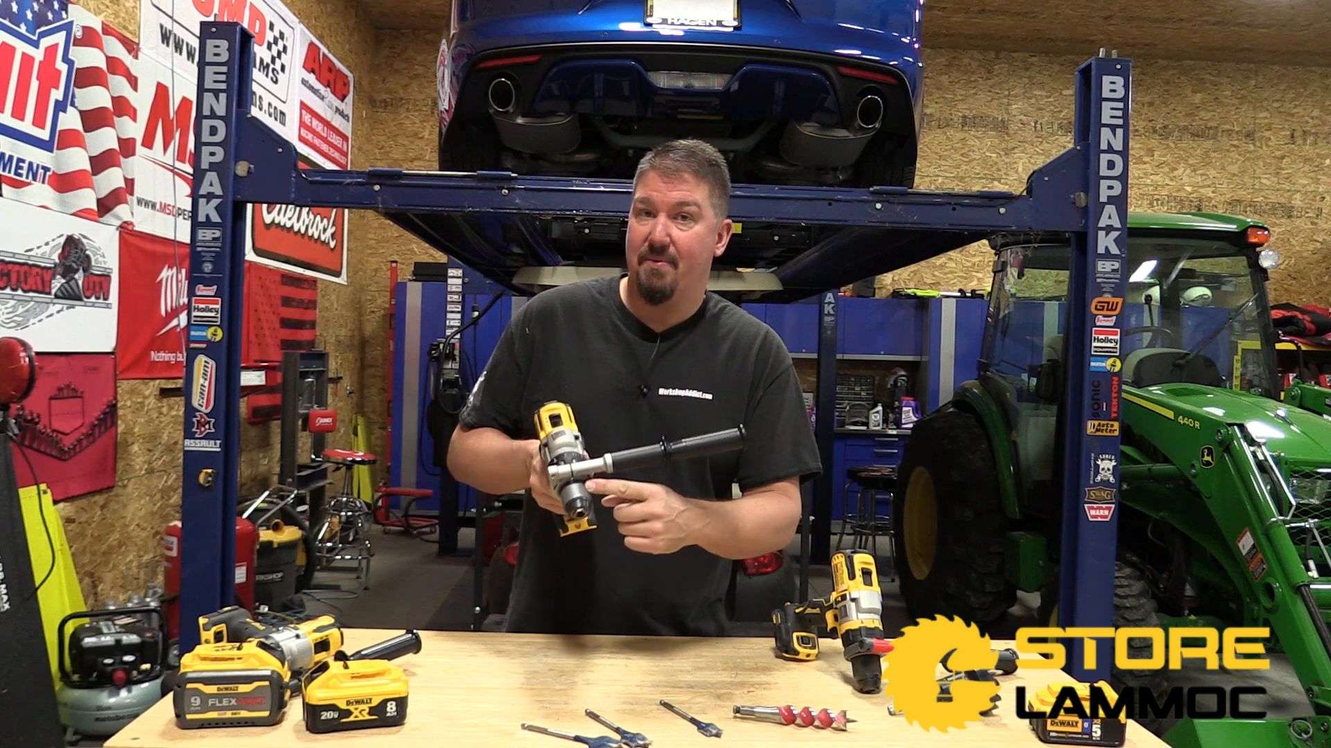 Giới Thiệu máy khoan pin Dewalt