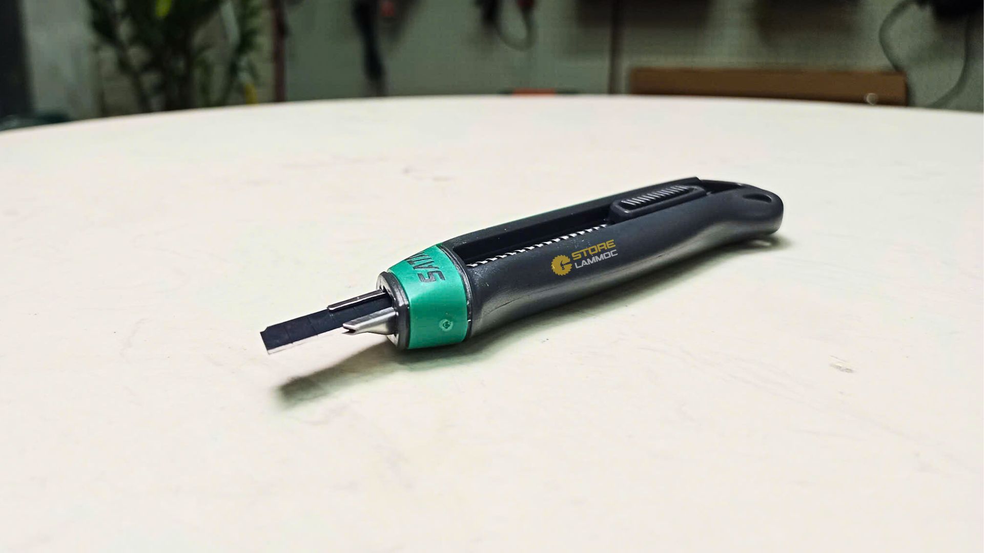 Dao rọc giấy T13 (9x80mm) Sata 93481 - 2