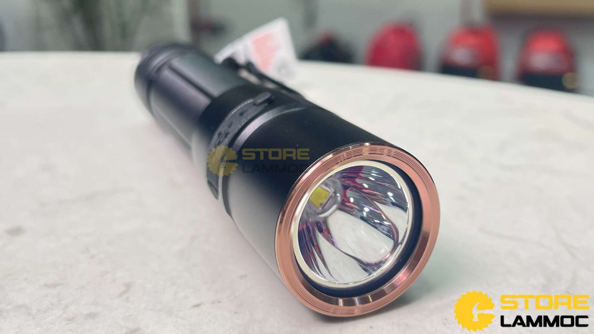 Đèn pin V2.0 nhỏ gọn 1700Lm USB-C Fenix FN-E28RV2