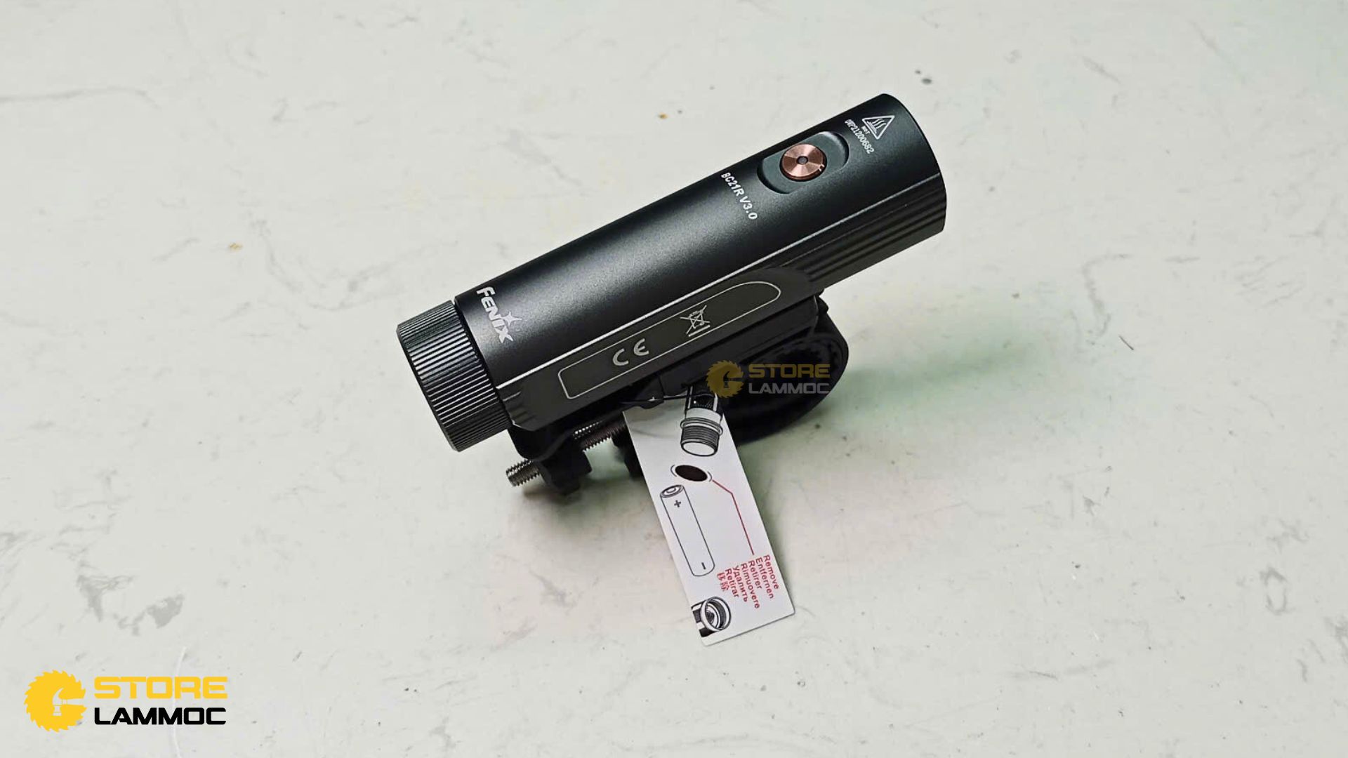 Đèn xe đạp V3.0 độ sáng 1200Lm chiếu xa 142m pin 2600mAh sạc USB-C Fenix BC21RV3