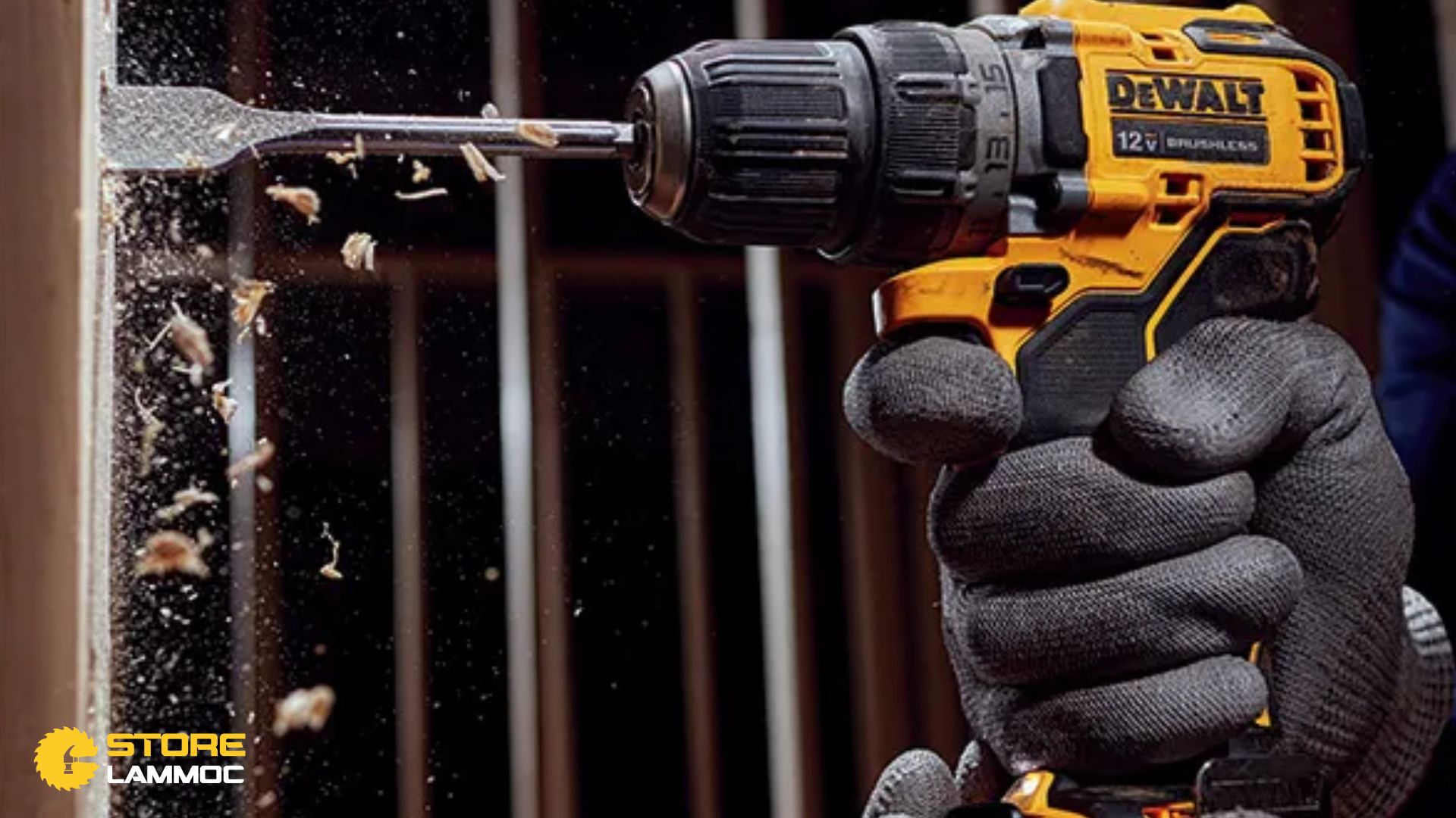 DEWALT XTREME 12V Driver Kit