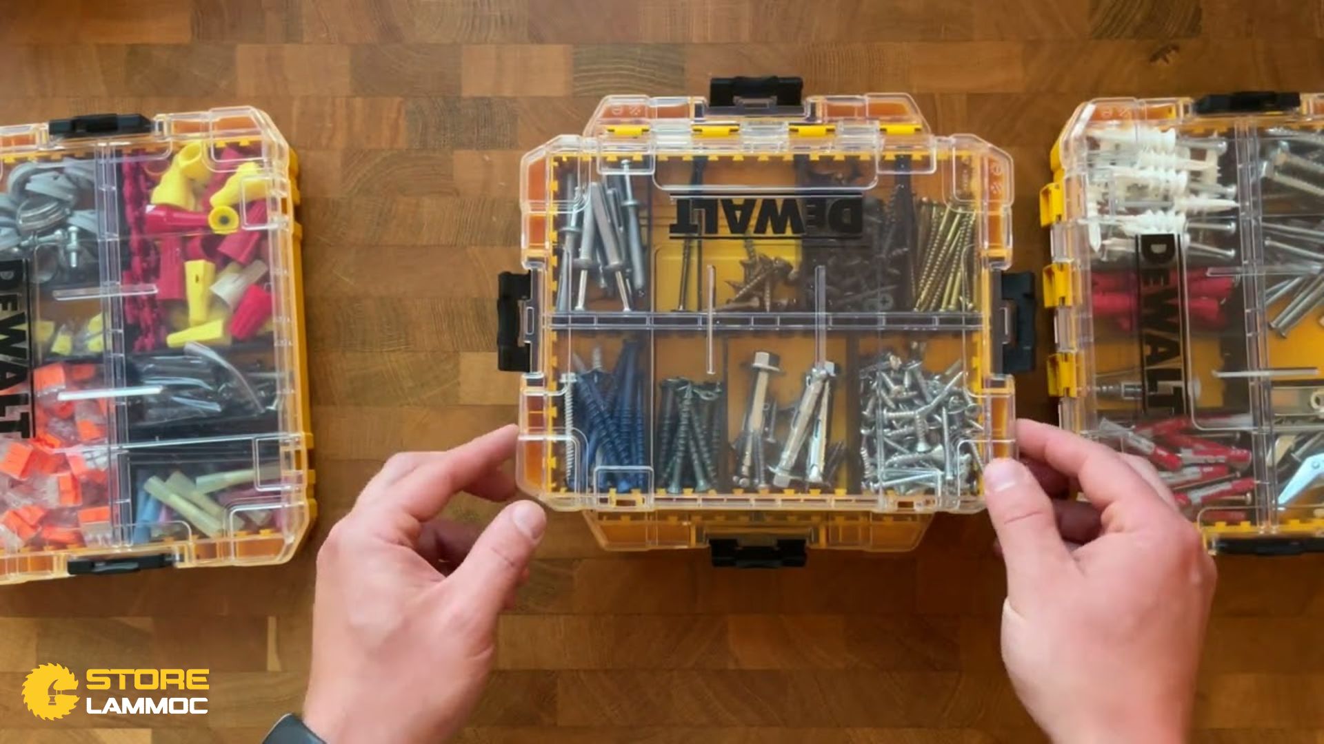 Giới Thiệu Về Hộp Đựng Ốc Vít Đồ Nghề Dewalt 