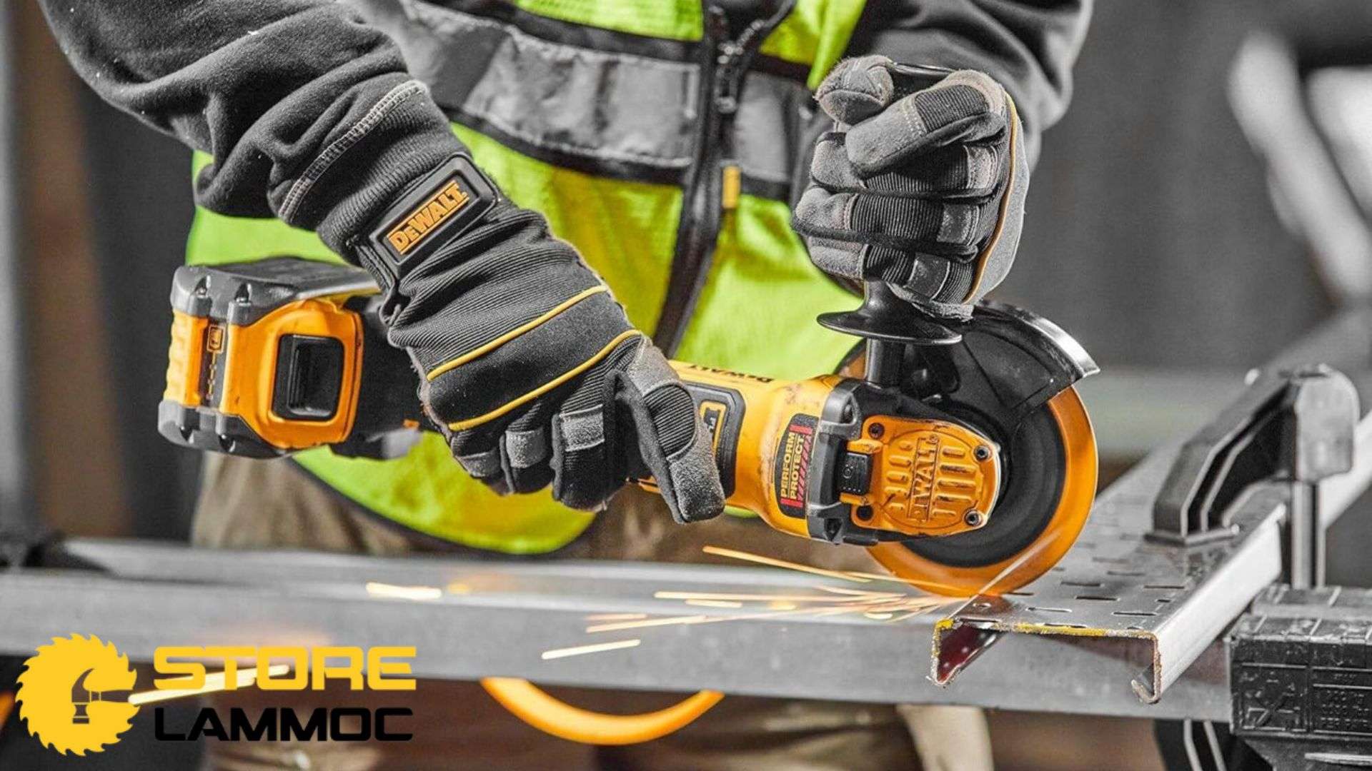 Khả nang làm việc của máy mài góc pin DCG409N-B1