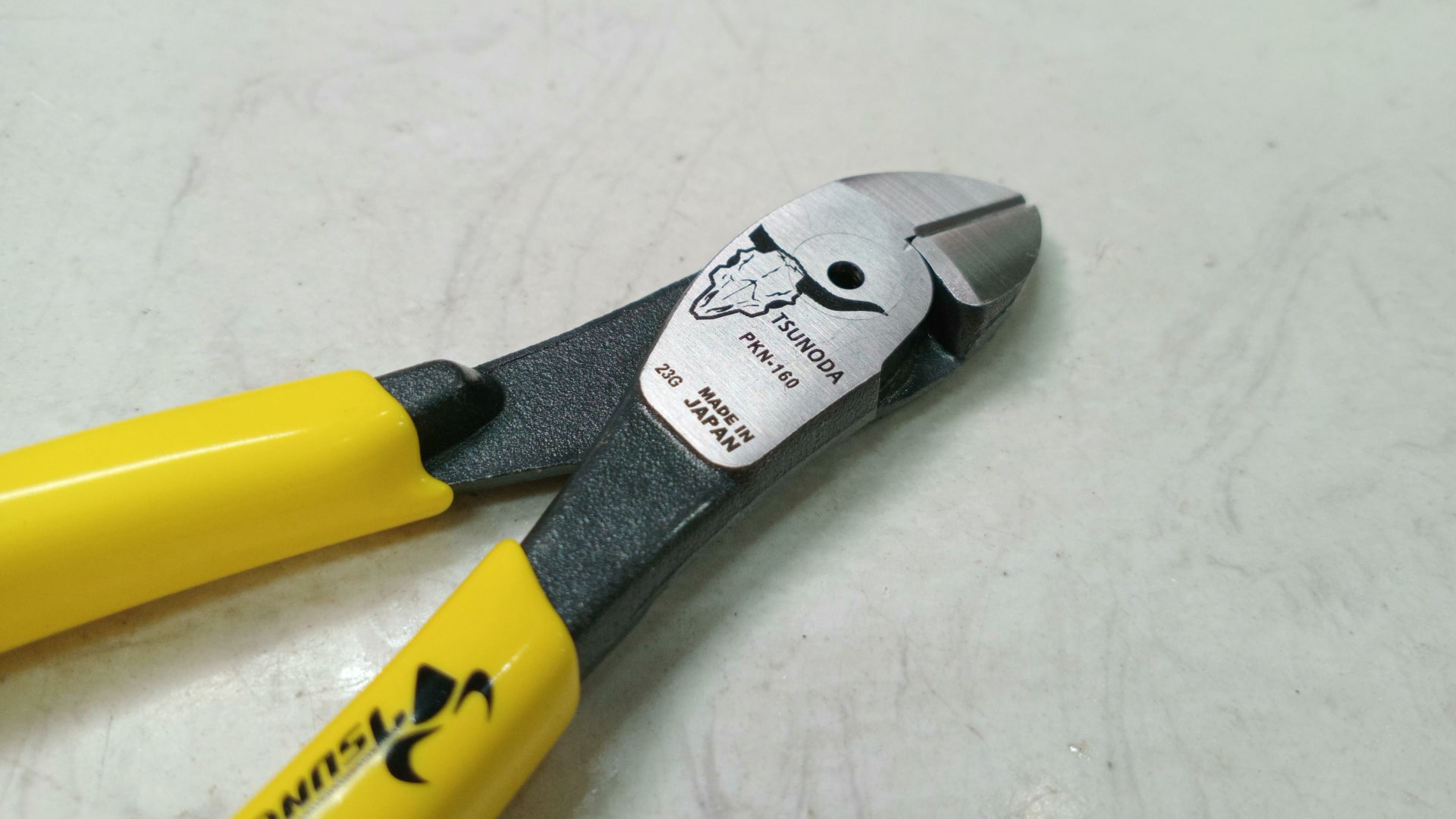 Kìm cắt dây cứng Tsunoda PKN-160