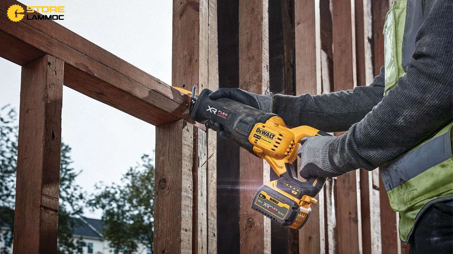 MÁY CƯA KIẾM DÙNG PIN FLEXVOLT DEWALT DCS386T1