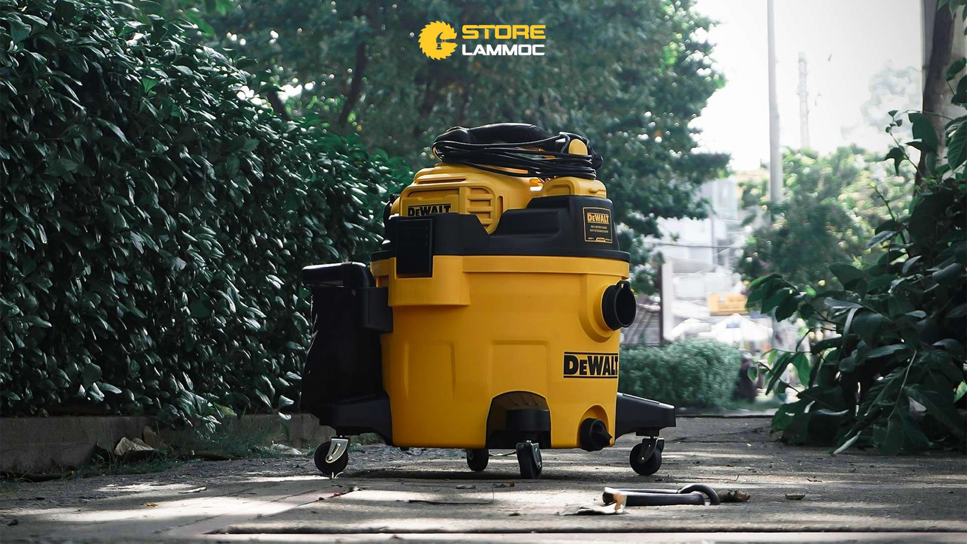 Máy Hút Bụi Công Nghiệp Dewalt DXV234P