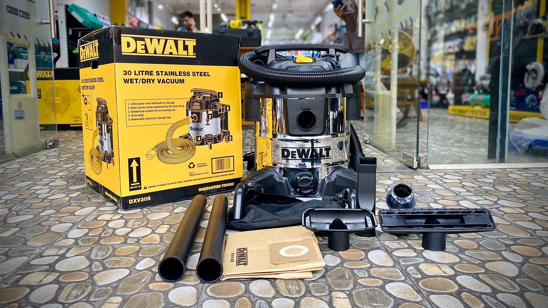 MÁY HÚT BỤI DEWALT DXV30S 30L CÔNG SUẤT 3000W 3 CHỨC NĂNG